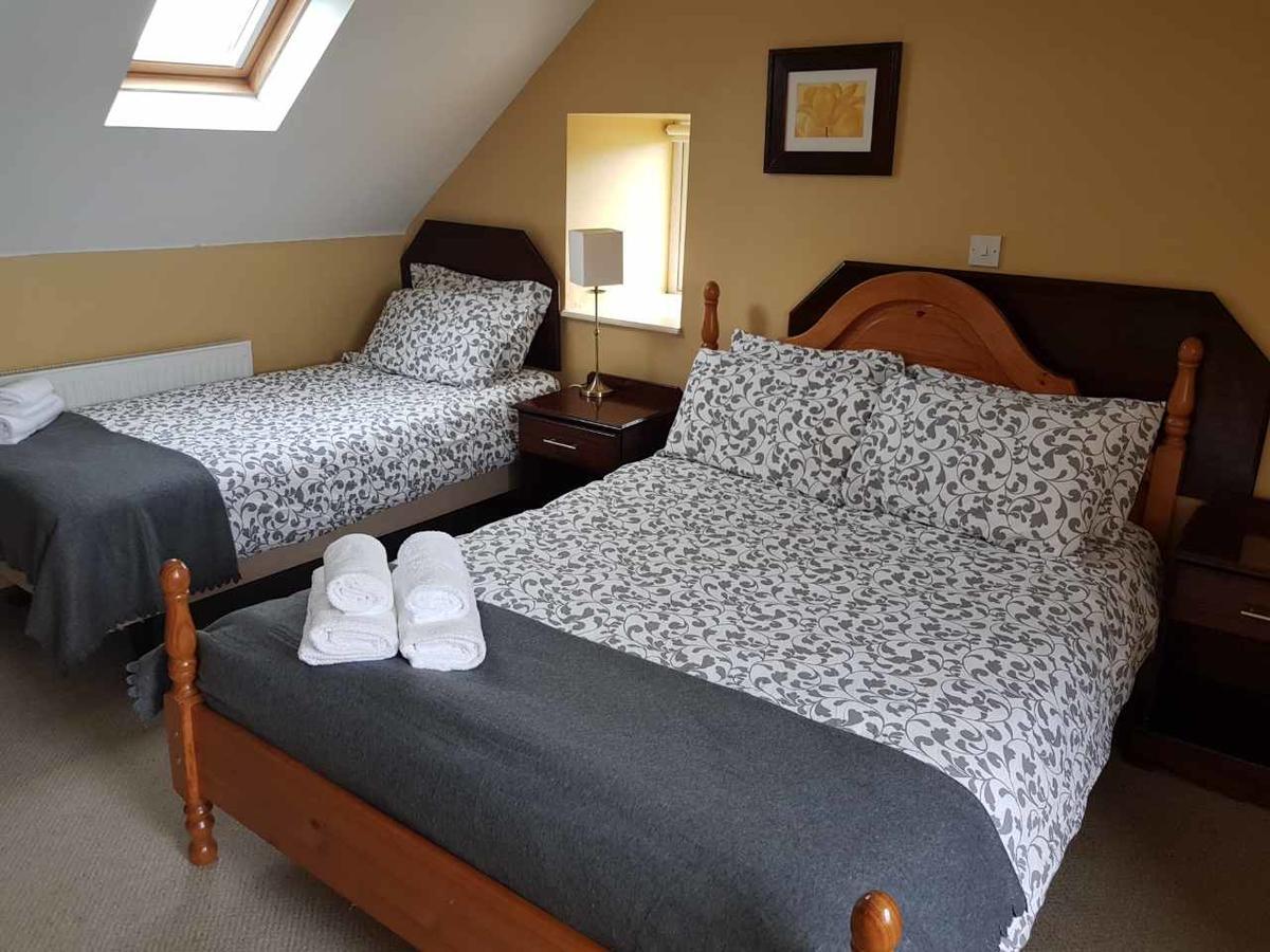 Bed and Breakfast Bit And Bridle Tipperary Exterior foto